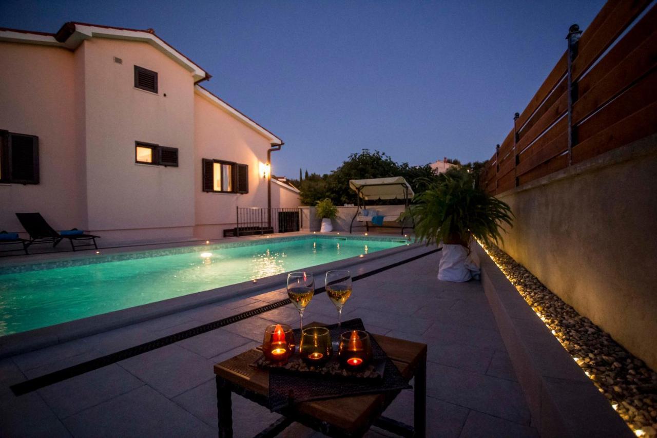 Holiday House Alex Rovinj Exterior photo